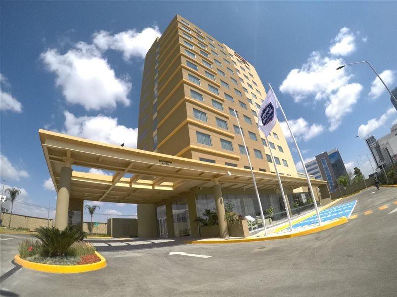 Hampton Inn & Suites By Hilton Puebla Zewnętrze zdjęcie