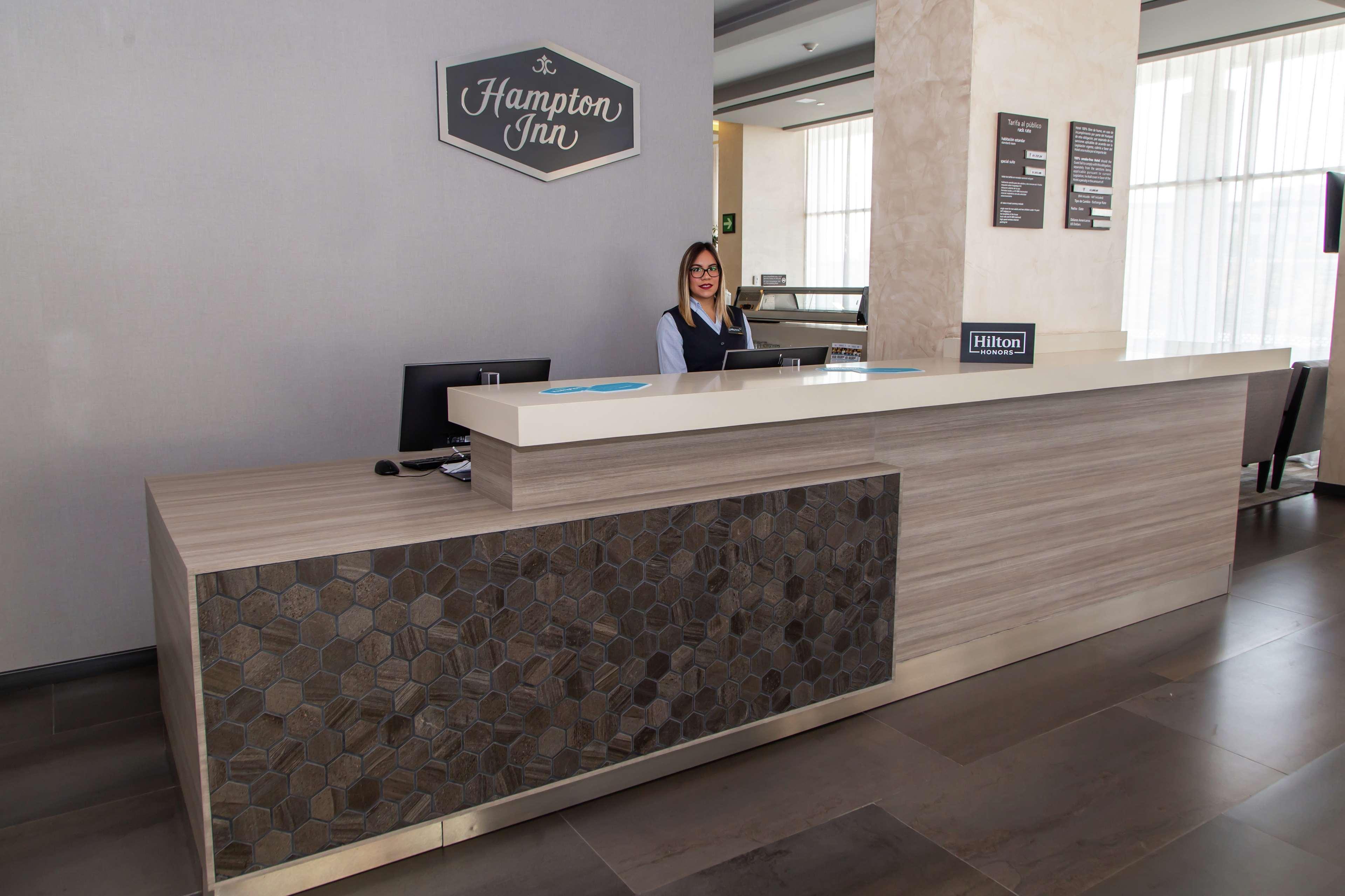 Hampton Inn & Suites By Hilton Puebla Zewnętrze zdjęcie