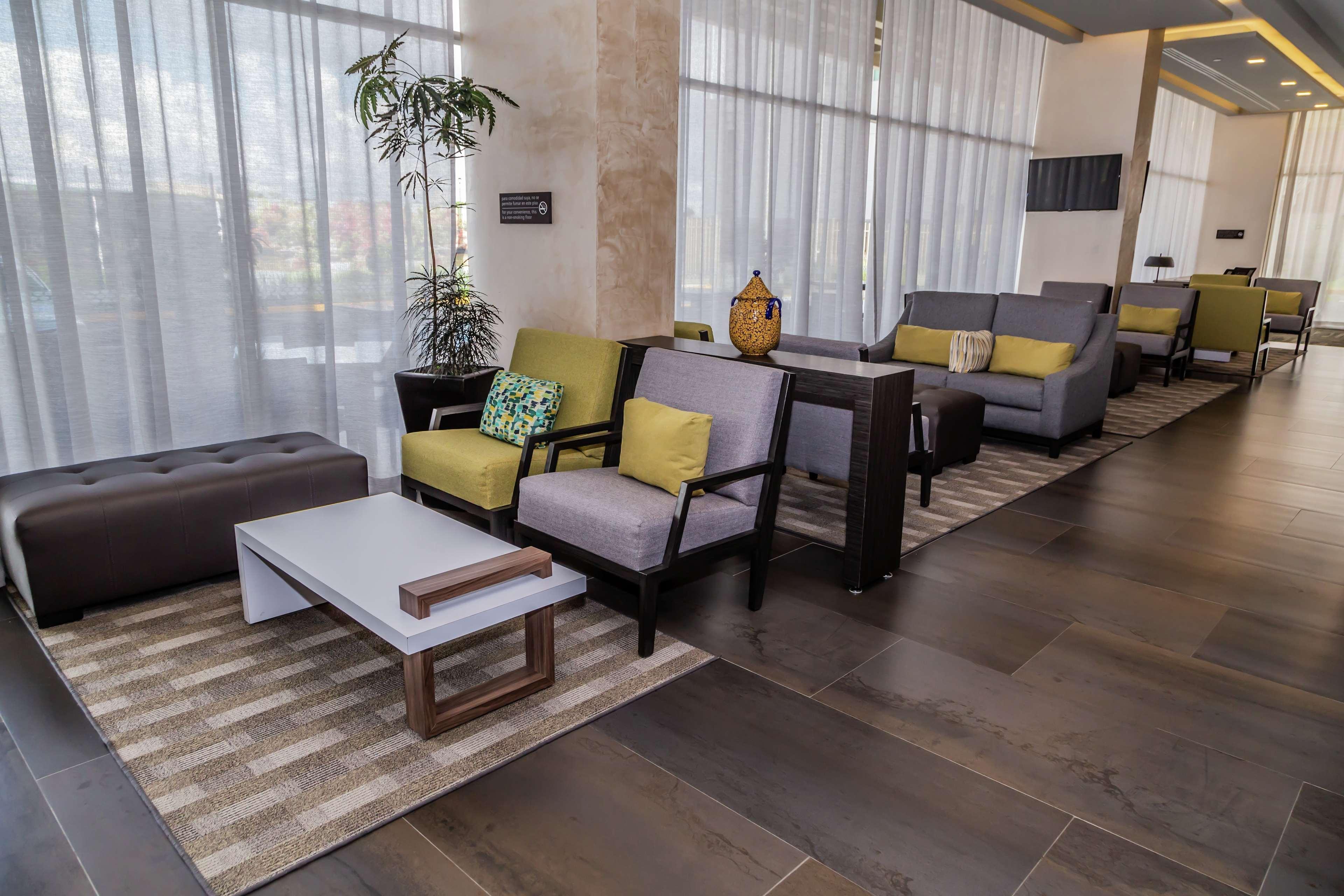 Hampton Inn & Suites By Hilton Puebla Zewnętrze zdjęcie